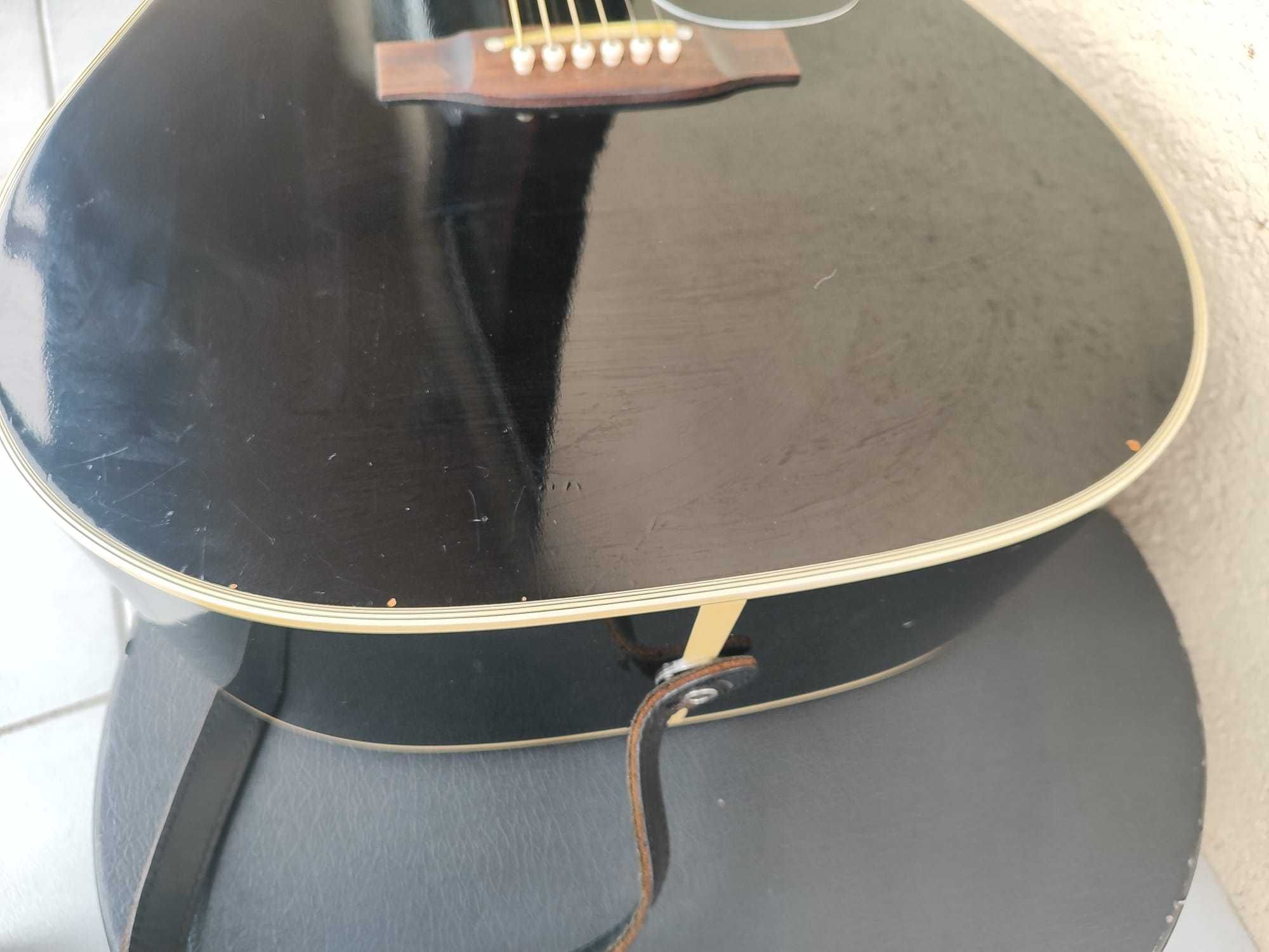Takamine EF341SC "Bruce Springsteen Model" – Oportunidade Única!