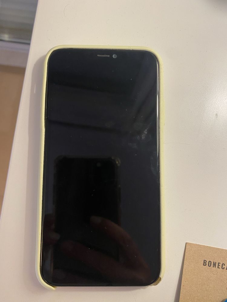 Iphone 11 64 GB - preto sideral baixa preco