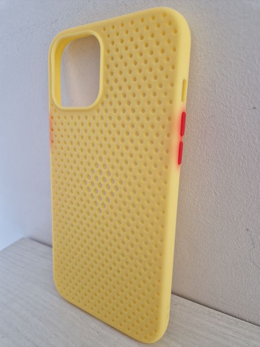 Etui Breath Case do Iphone 12 Pro Max Żółty