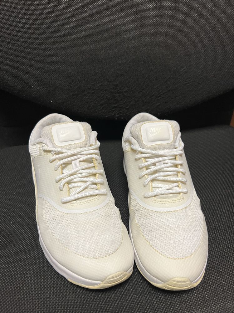Buty damskie Sneakersy Nike Air Max Thea roz. 36,5 / 23 cm