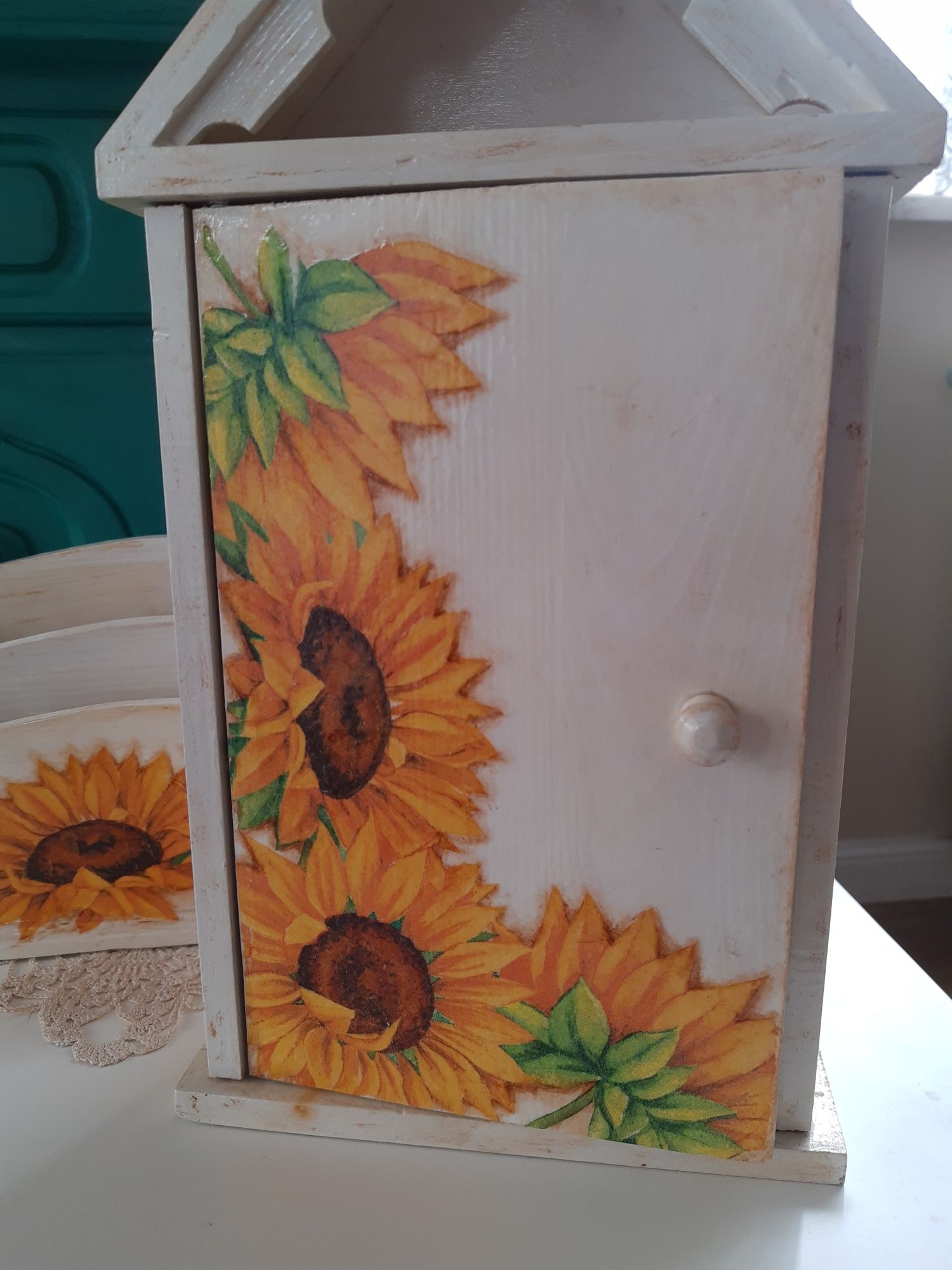 Szafka na klucze i listownik. Komplet. Decoupage.