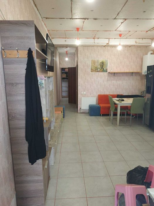 Будинок 1/4частина,Наті, "Вітамін" окрема, самостійна  виділена