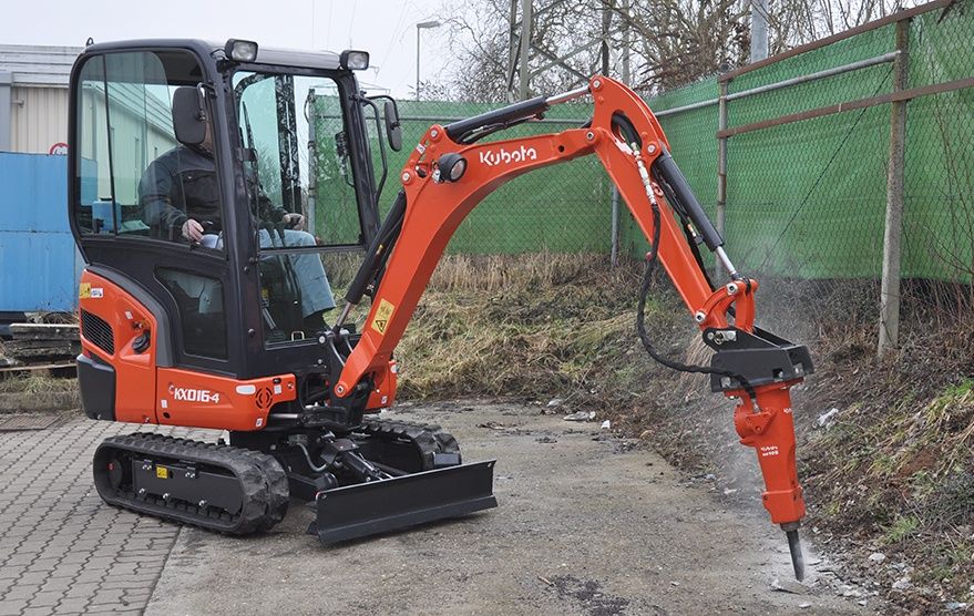 Wynajem miniładowarki bobcat minikoparki