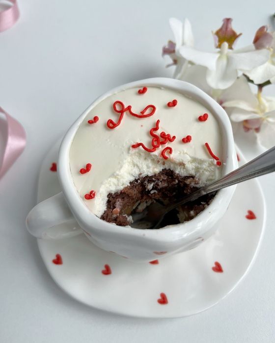 Торт в кружке торт в чашке / торт в кружці, торт в чашці/