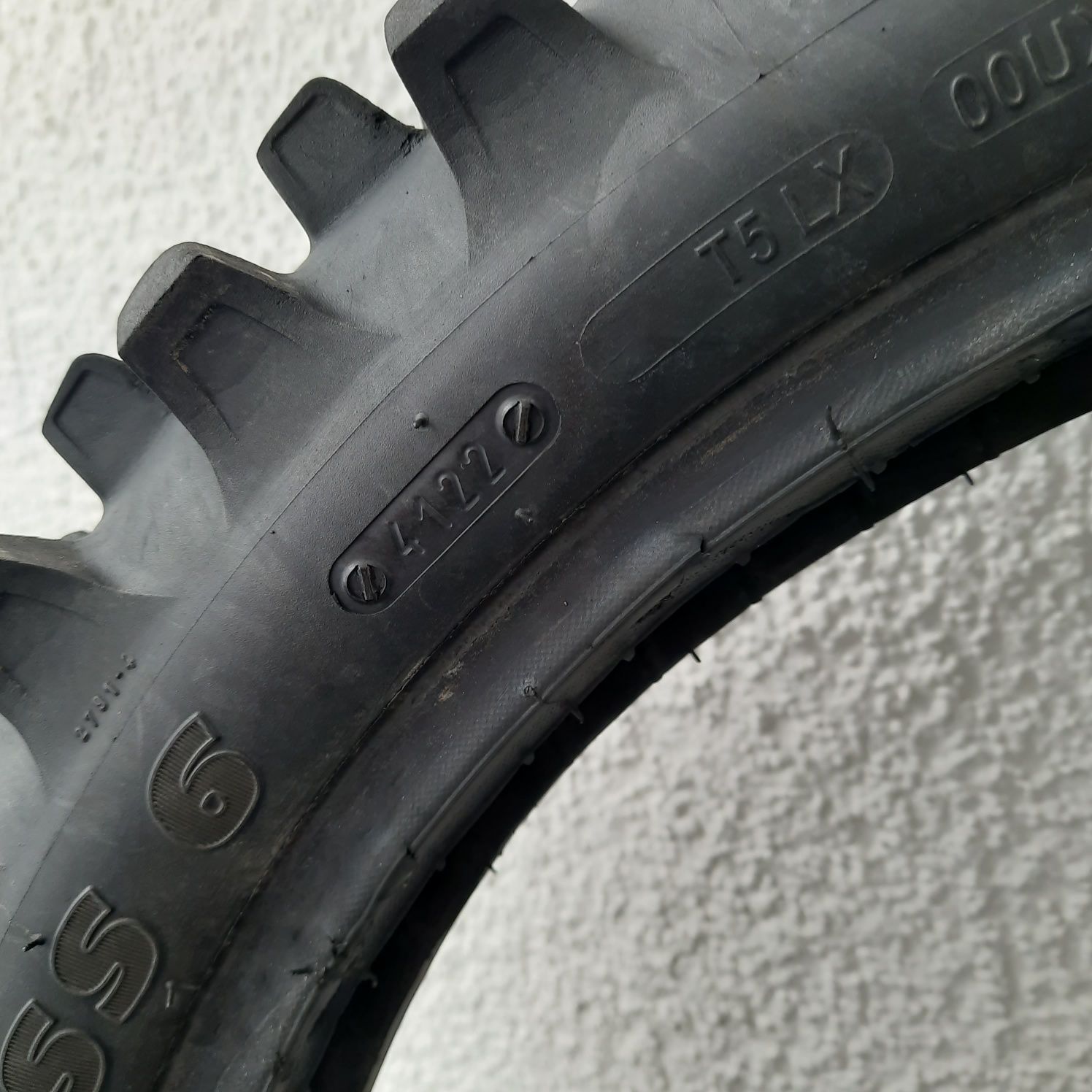 Резина мотошини кросс ендуро R 19 21 Michelin Heidenau Maxxis
