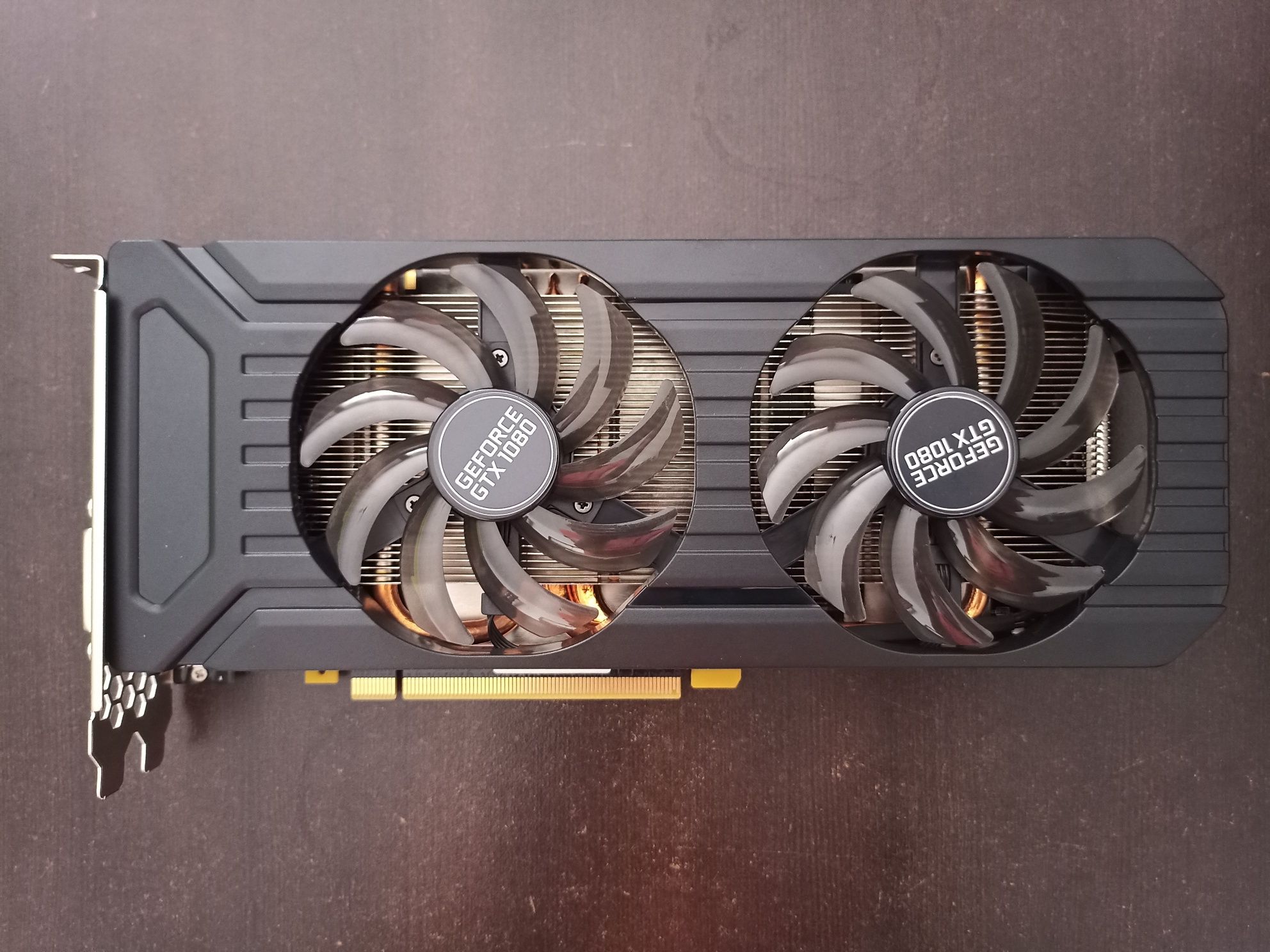 Placa gráfica Palit GeForce GTX 1080 Dual OC 8GB