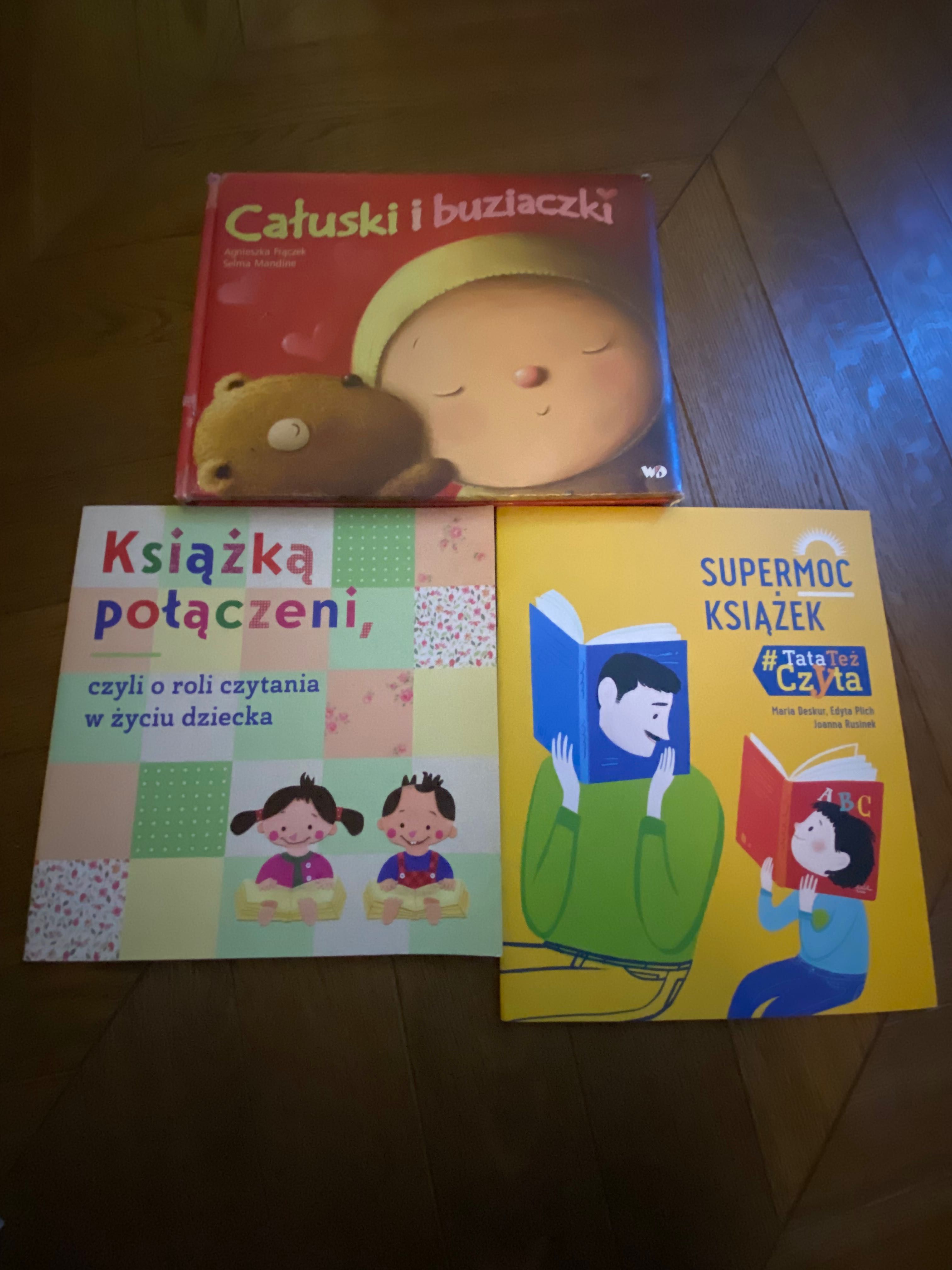 Zestaw książek-Całuski i brzuszki, Książką połączeni, Tata też czyta