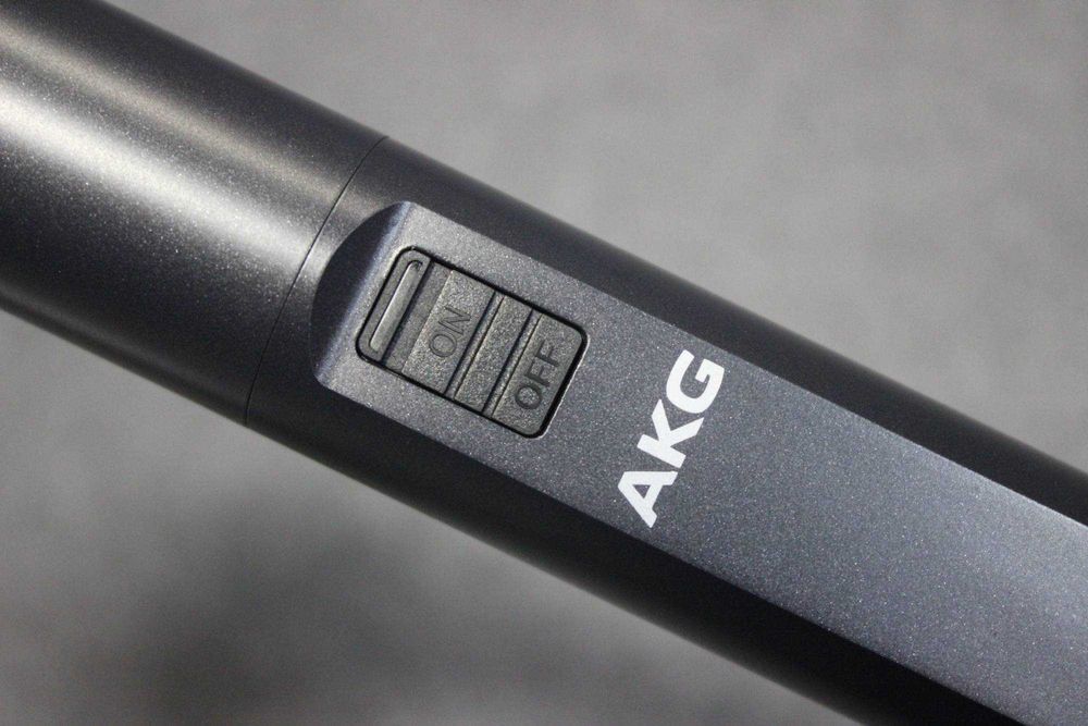 Студійний мікрофон Akg C1000s