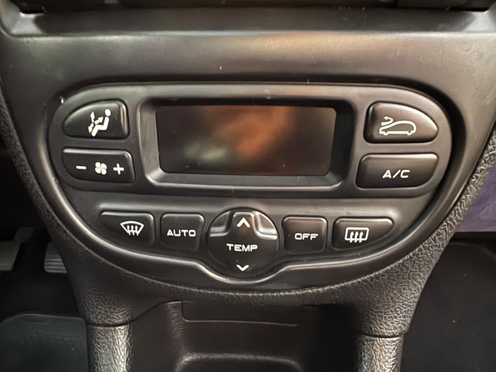 Peugeot 206 Black & Silver