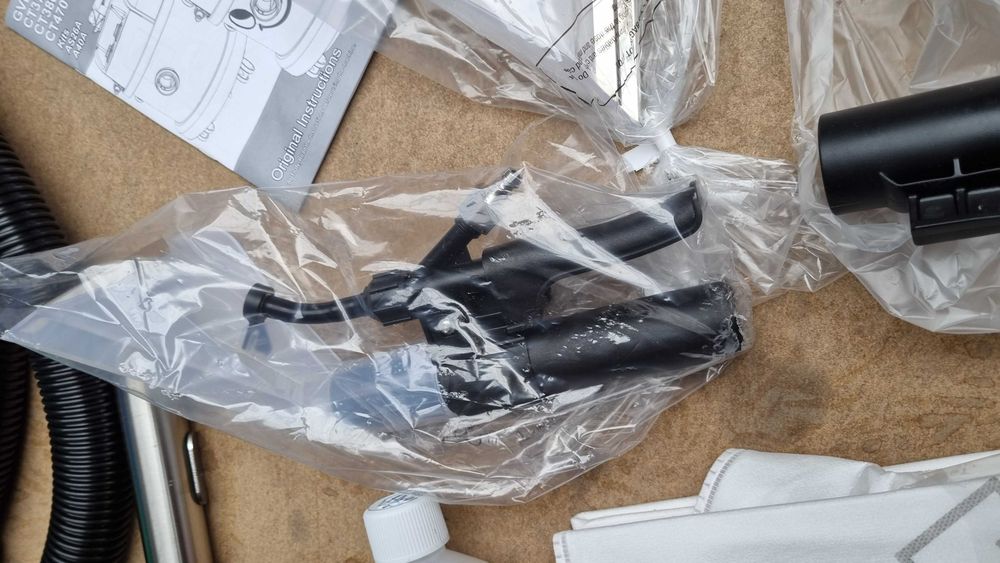 Odkurzacz piorący NUMATIC George GVE370-2