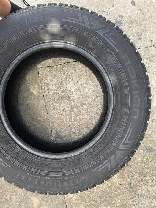 шини зимові Nokian 275/65 R 18 на Land Cruiser 200 , Prado