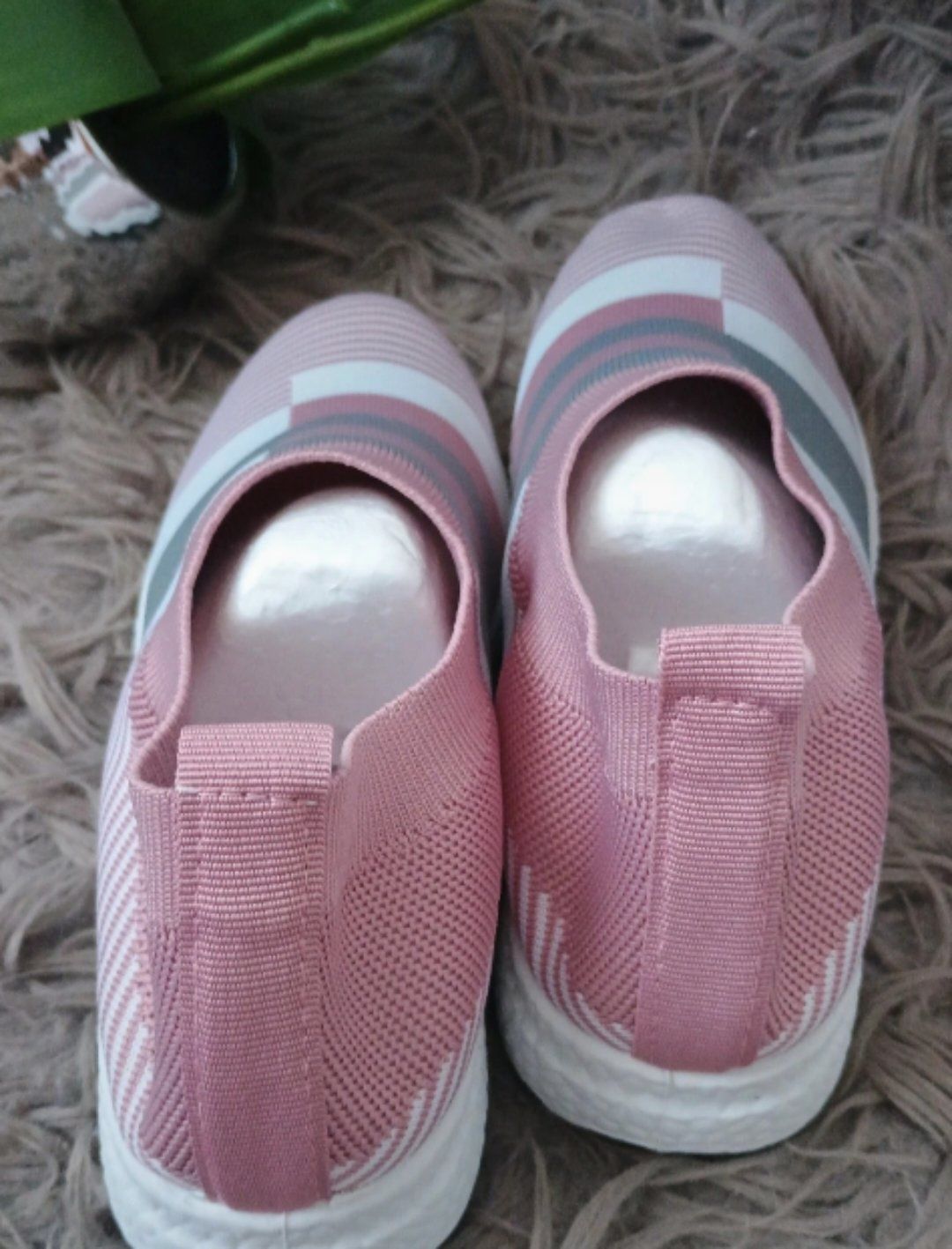 Buty damskie sportowe skarpetkowe r. 37