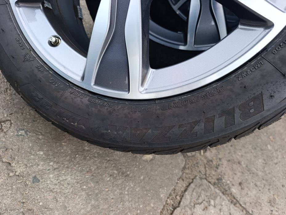 Opony zimowe Bridgestone komplet z Niemiec 2022r