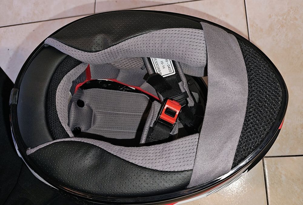 Kask integralny HJC TR-1 roz S 55-56