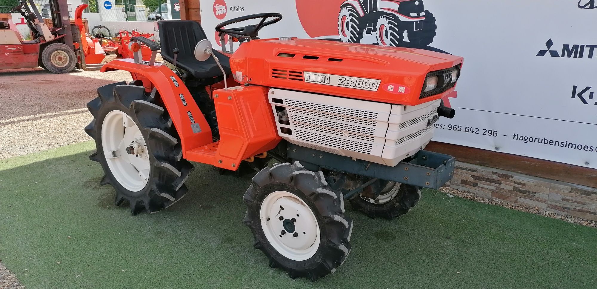 KUBOTA ZB 1500/3Cilindros /4X4 /20cv/frese