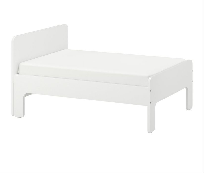 Cama para criança com comoda, colchao, barra de segurança