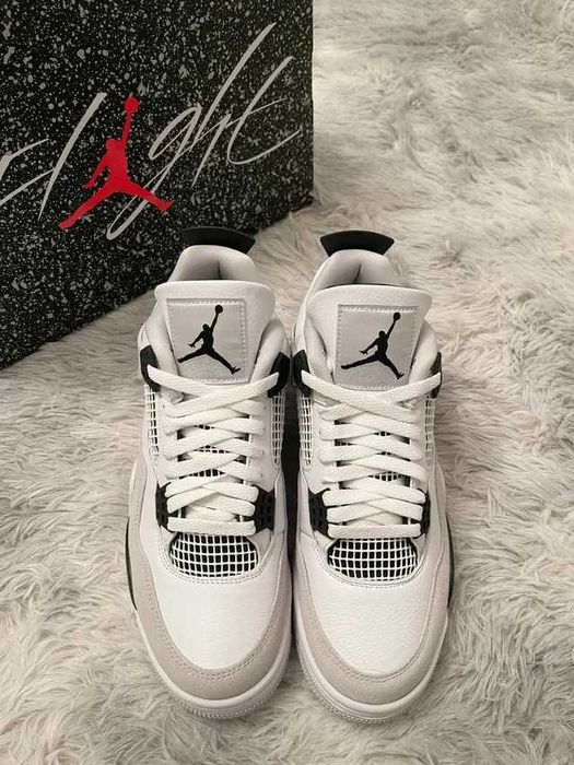 buty_Jordan_4_Retro_Military_Black_Espadryle/ Rozmiar 40