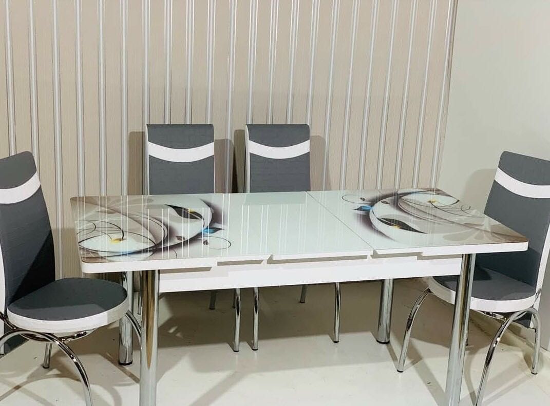 Скляний обідній розкладний кухонний стіл та стільці Кухонный стол