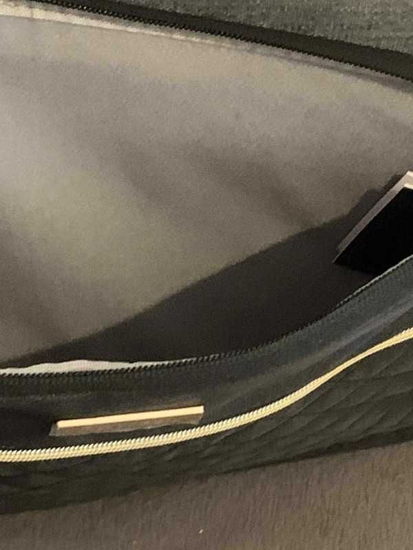 Wittchen torba etui pokrowiec na laptopa pikowany pianka zamek