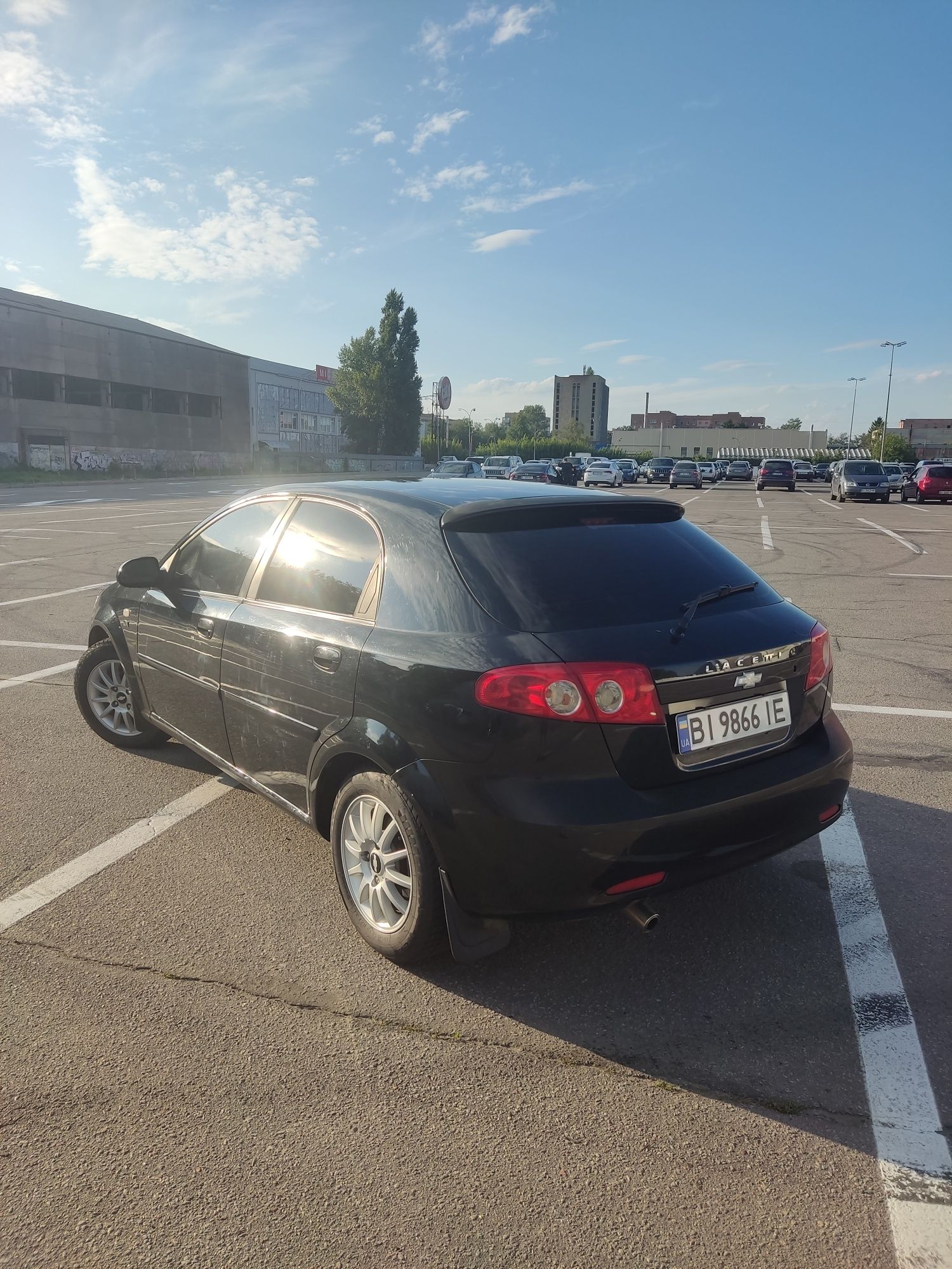 Шевроле lacheti 1.8cdx