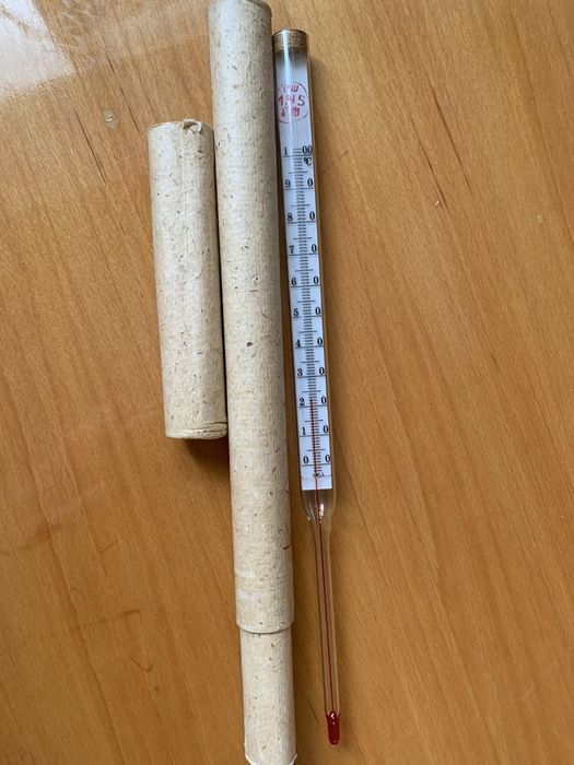 Термометр градусник спиртовий 100