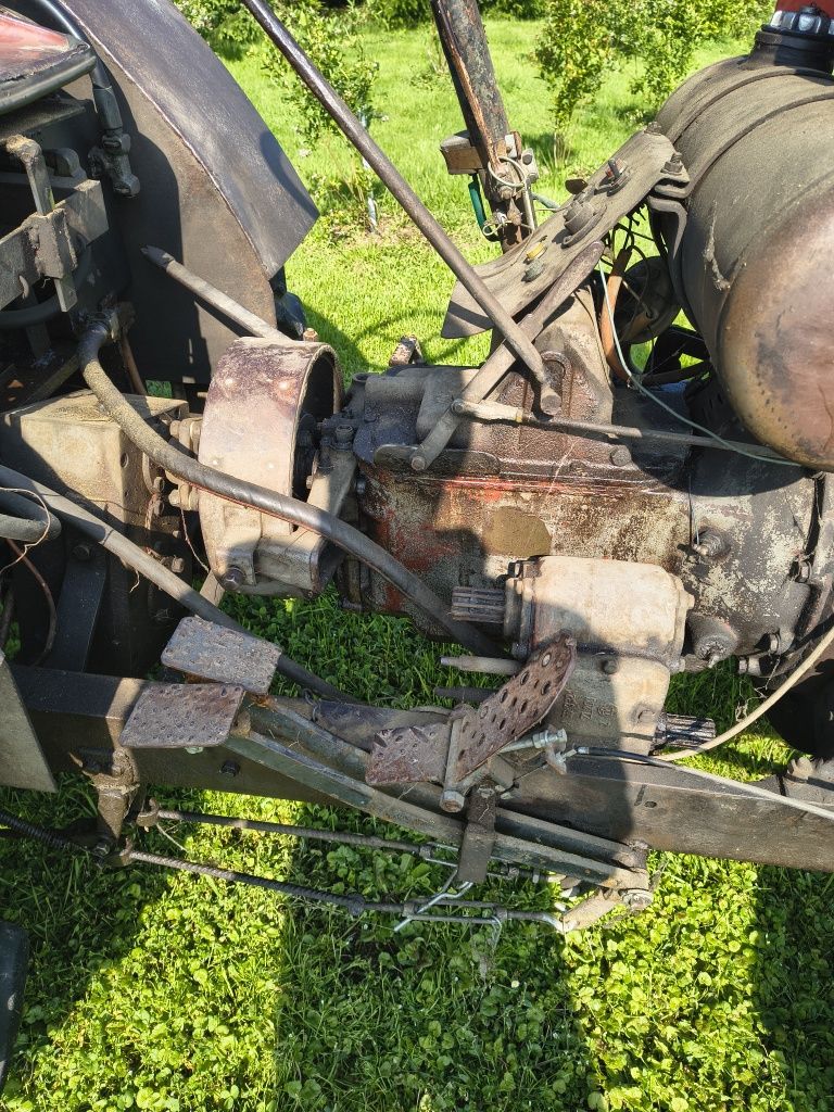 Sprzedam traktor sam
