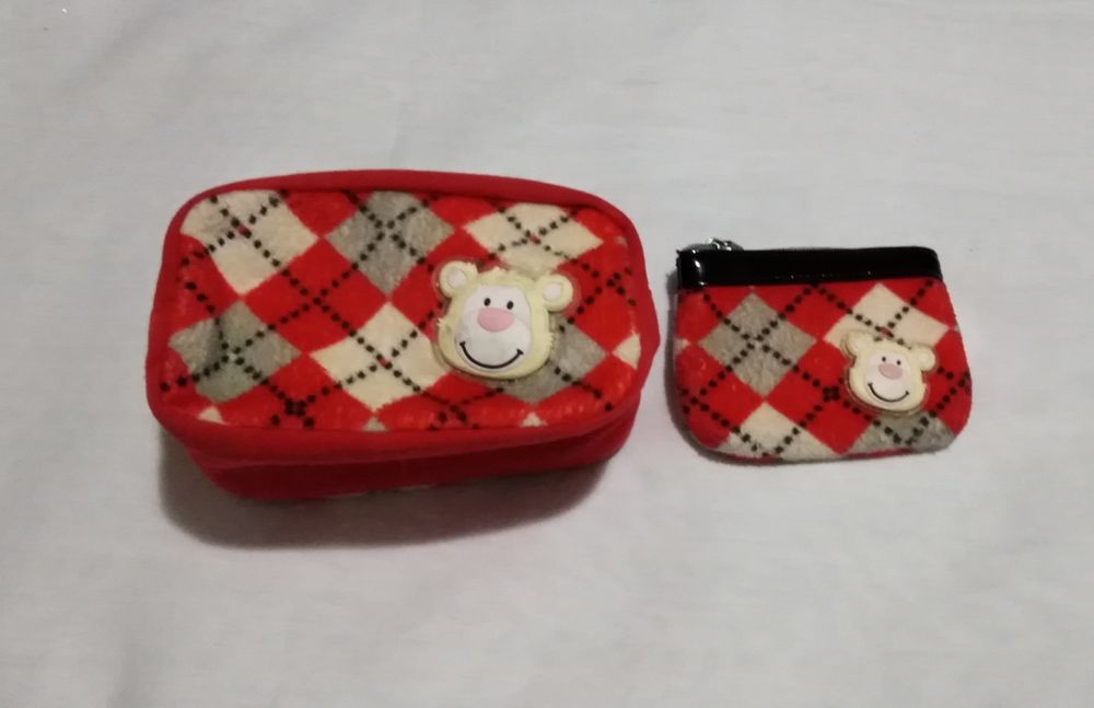 Bolsa maquilhagem (necéssaire) + porta moedas, marca 'Debbi'