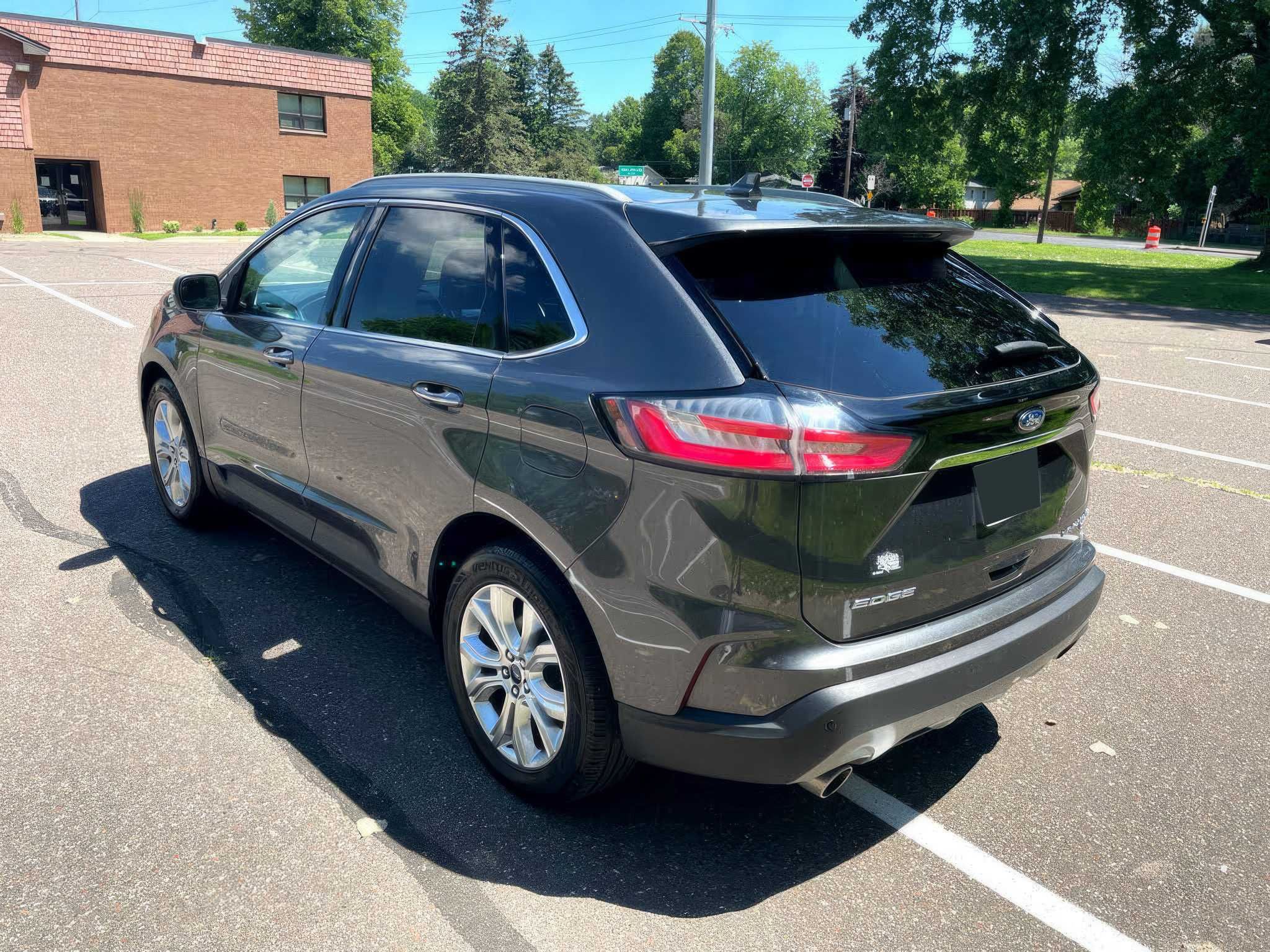 2020 Ford Edge Titanium AWD