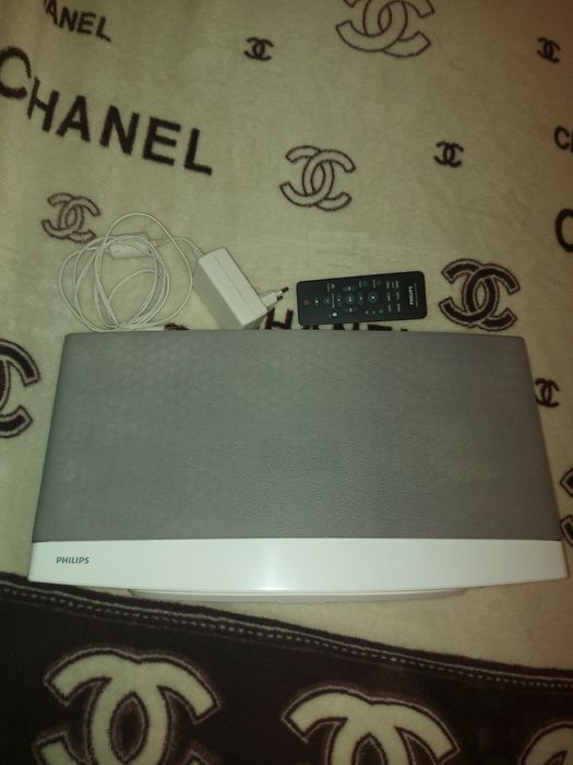 Музыкальный центр Philips BTM2280W/12.