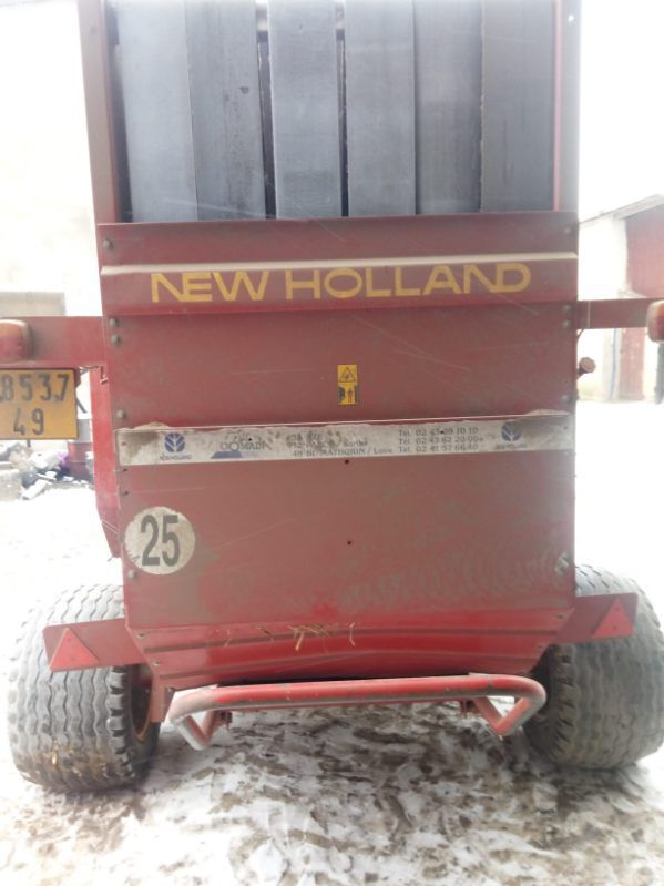 Sprzedam prasę NEW HOLLAND 658