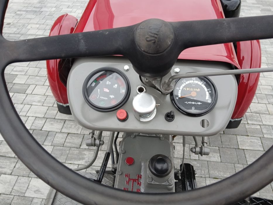 ## URSUS  C-330  C-335   super stan zarejestrowany  ##