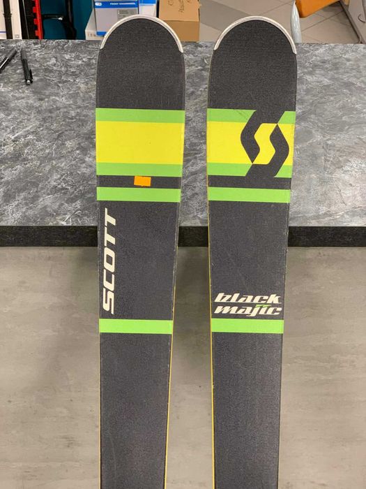 Narty freeride Scott Black Magic 184cm