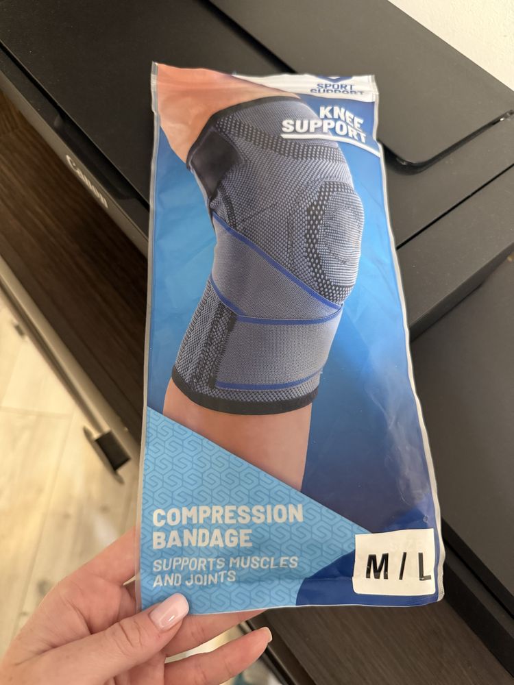 Бандаж колінного суглоба Наколінник KNEE SUPPORT