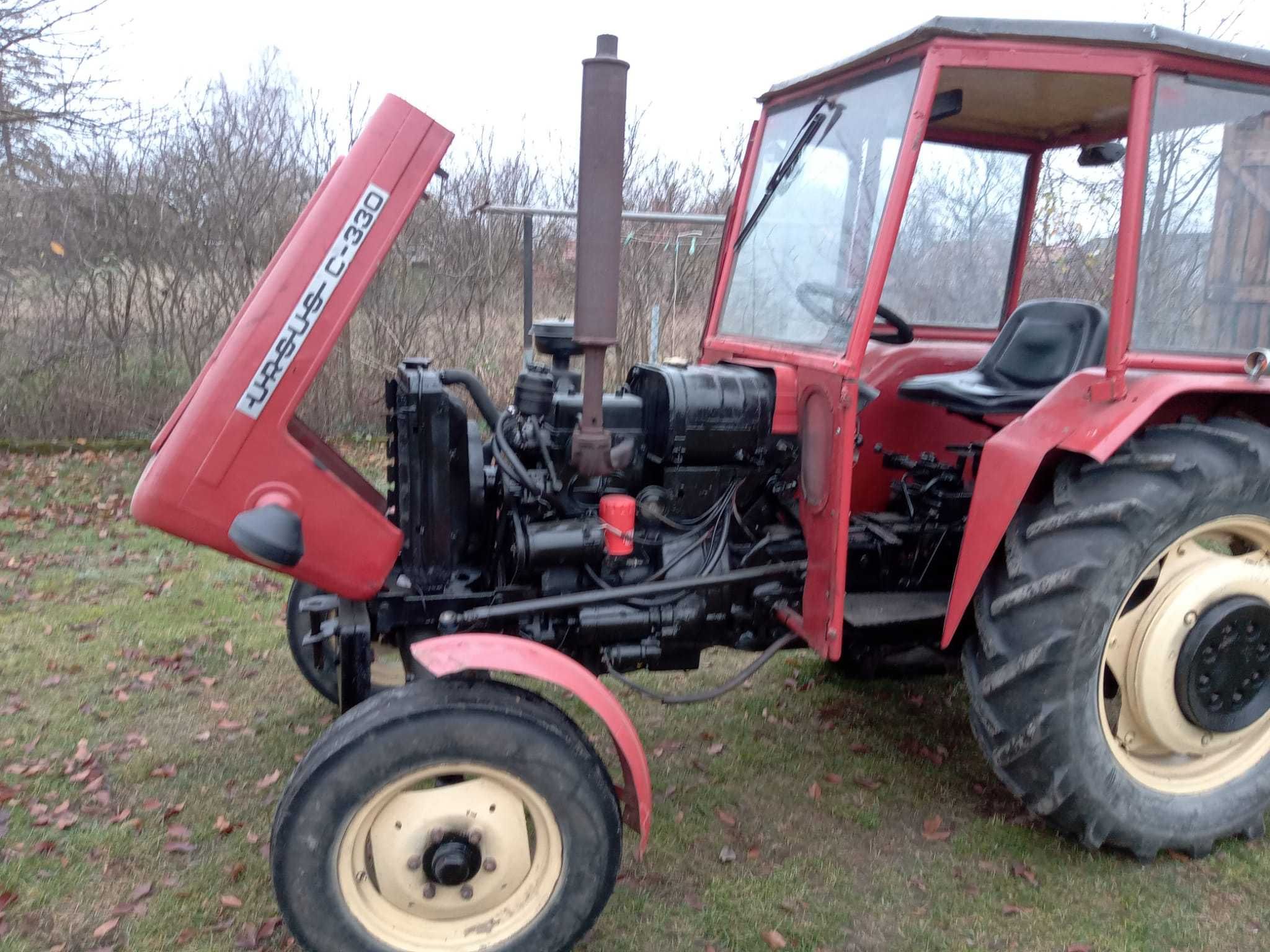 Ciągnik URSUS C330