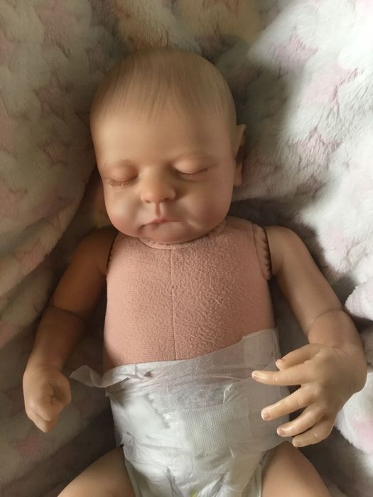 PROMOÇÃO Boneca bebé reborn(artigos novos)