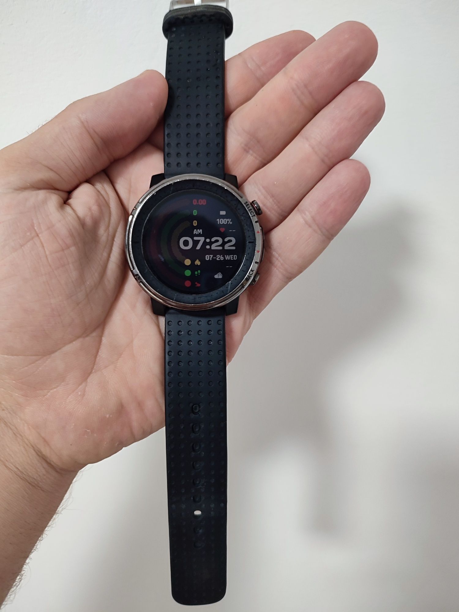 Смарт часы Amazfit Srtatos 3