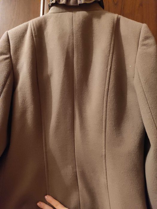 Пальто демисезонное