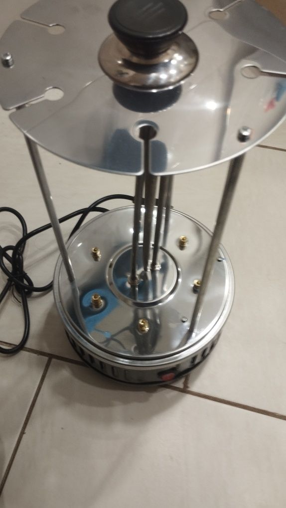 Шашличниця вертикальна електрична на 6 шампурів - Kebabs Machine 1000W