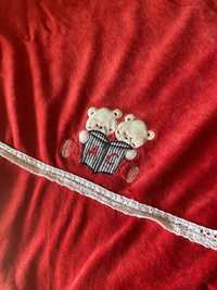 Manta/cobertor reversível vermelho/cru com bordado para bebé