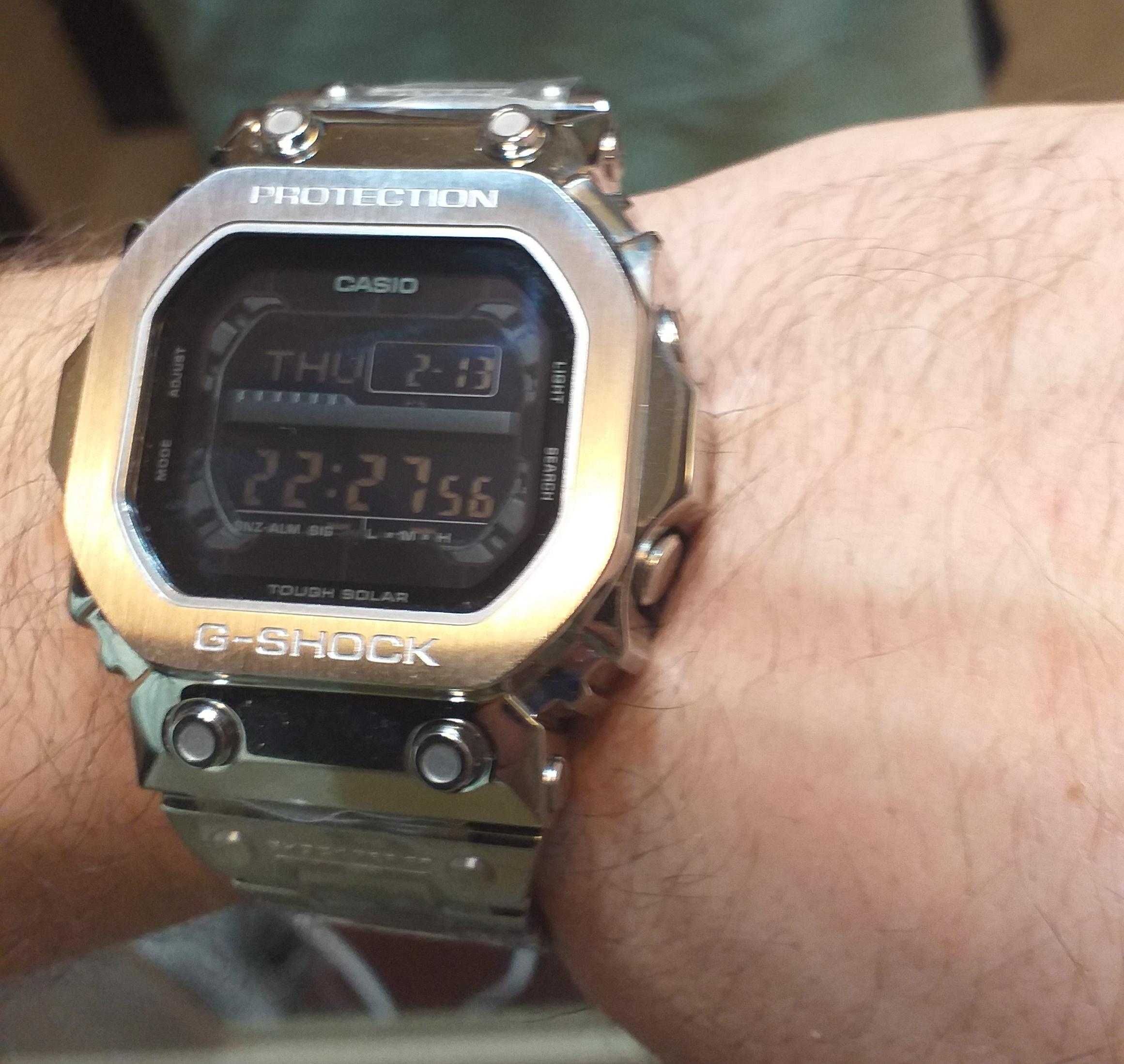 Zegarek Casio G-Shock GX-56BB-1ER King Metal srebrny.