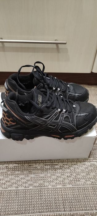 Кросівки asics 43р.