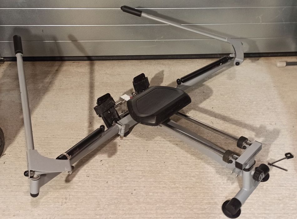 Wioślarz treningowy klasyczny trenażer