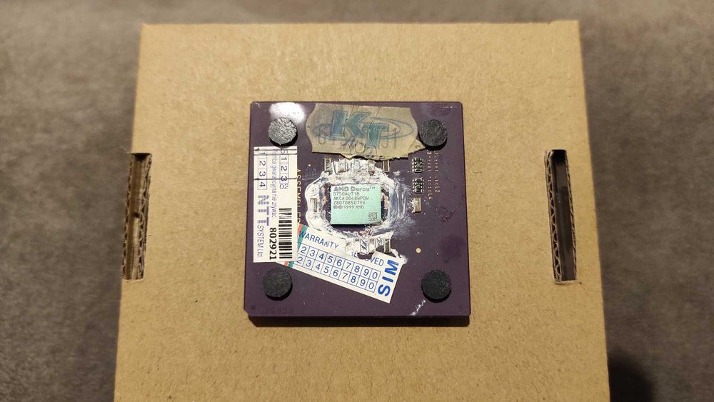 Procesor AMD Duron 750 MHz (D750AUT1B) socket 462