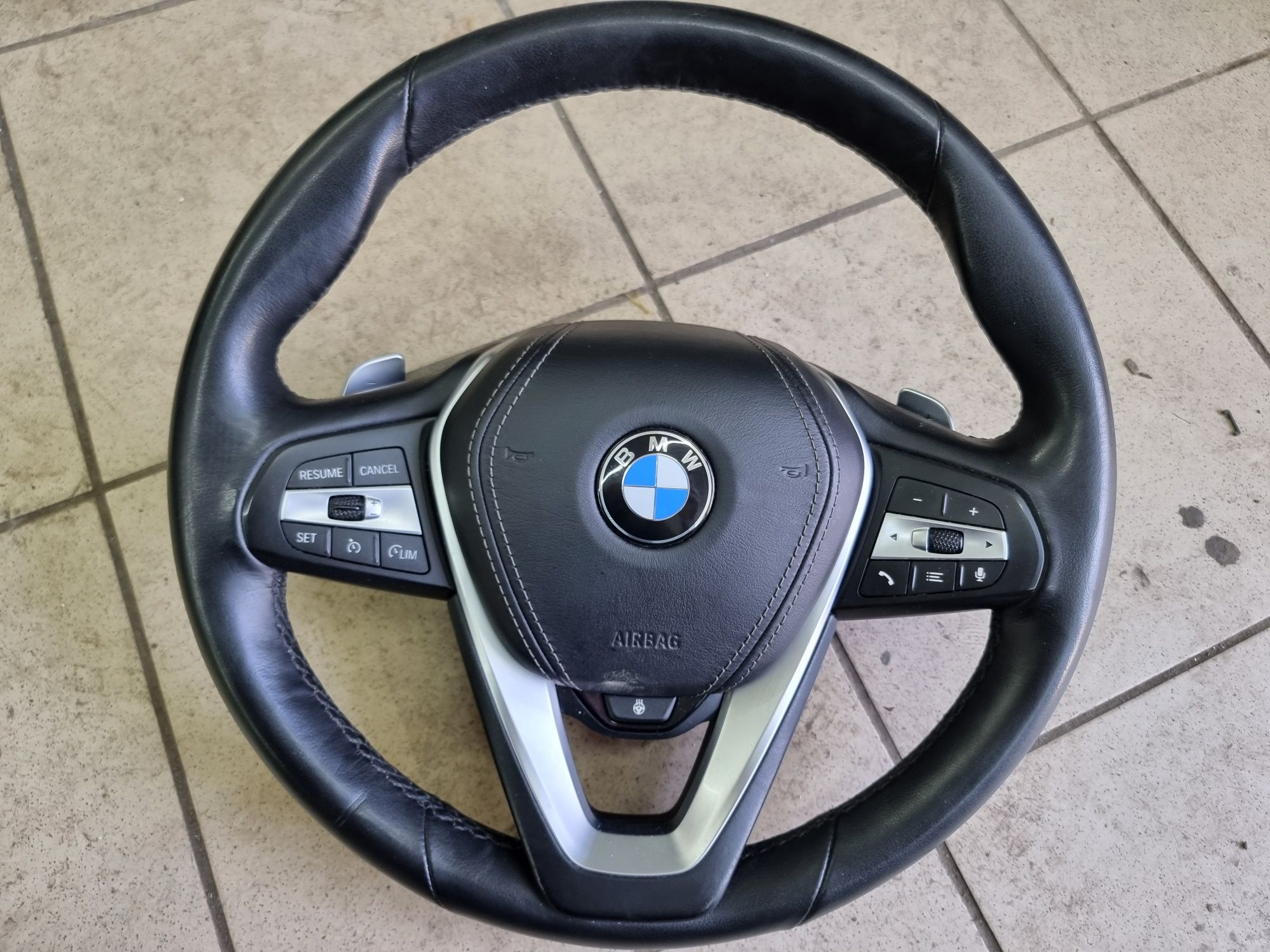 руль BMW G05 с подогревом