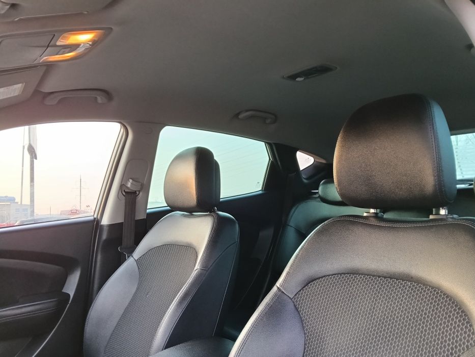 Хундай ІХ35 дизель 1.7