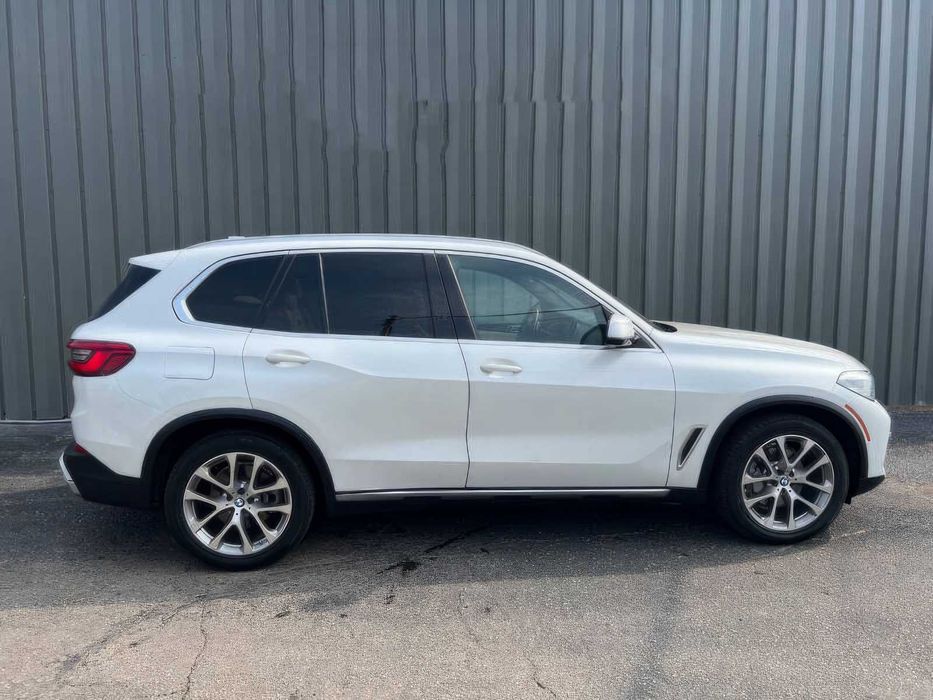 BMW X5 xDrive40i      2020