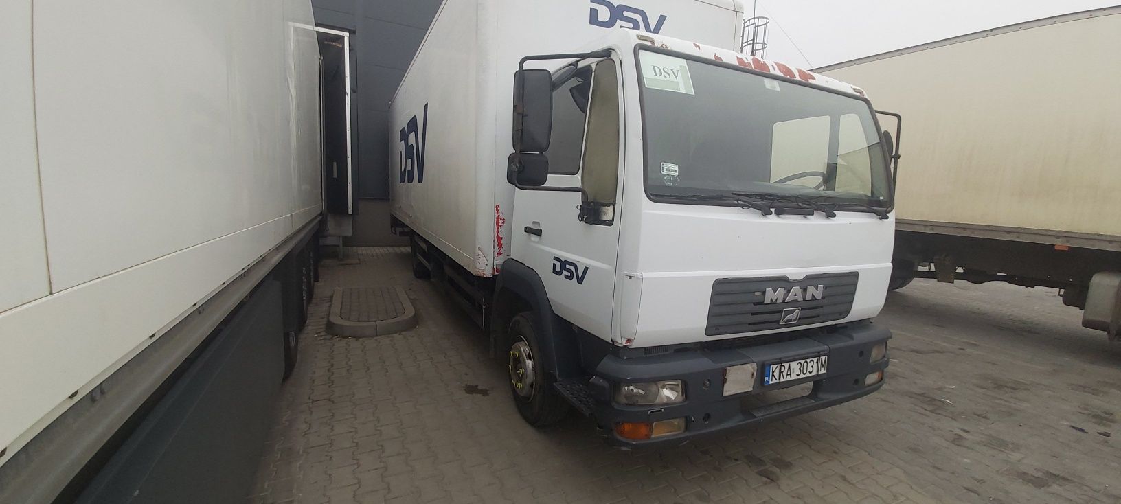 Man LE 12,224 na resorach 6 biegów 19 epal winda BAR