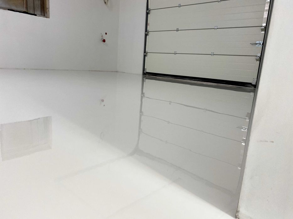 Posadzki żywiczne, poliuretanowe, epoksydowe.