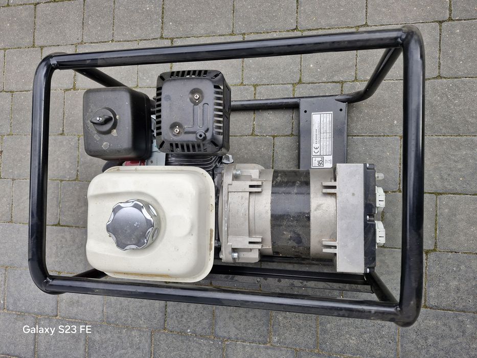Agregat Honda EA3000 AVR Nowy