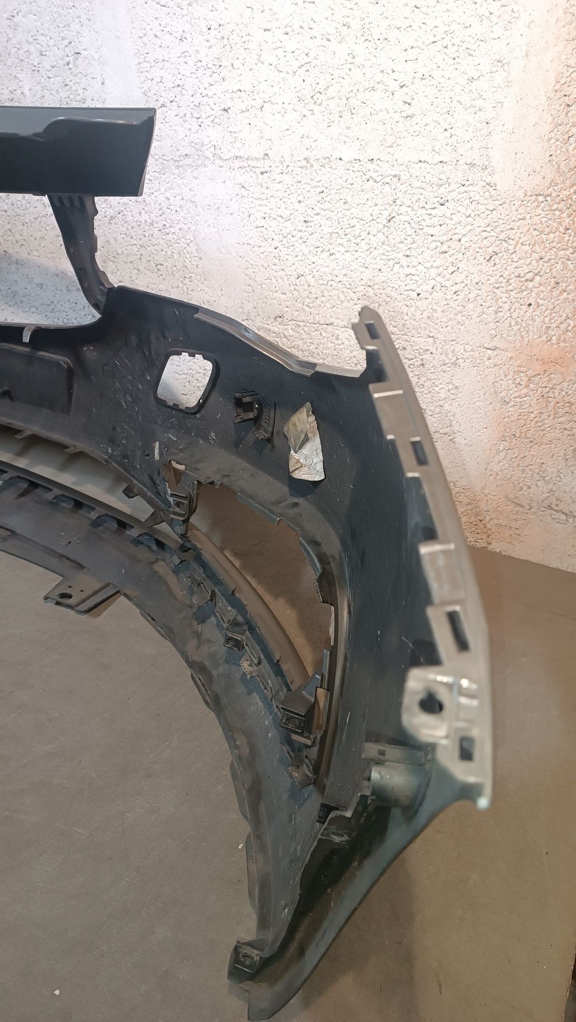 Vendo parachoque de frente Opel Astra K ano 2015/19